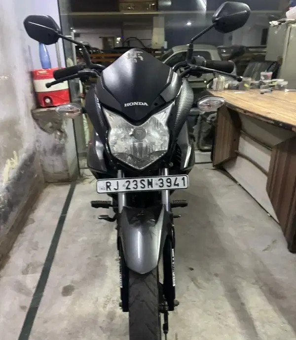honda cb twister 
