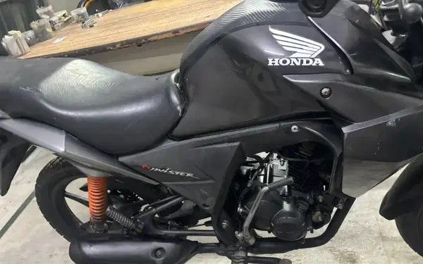 honda cb twister 