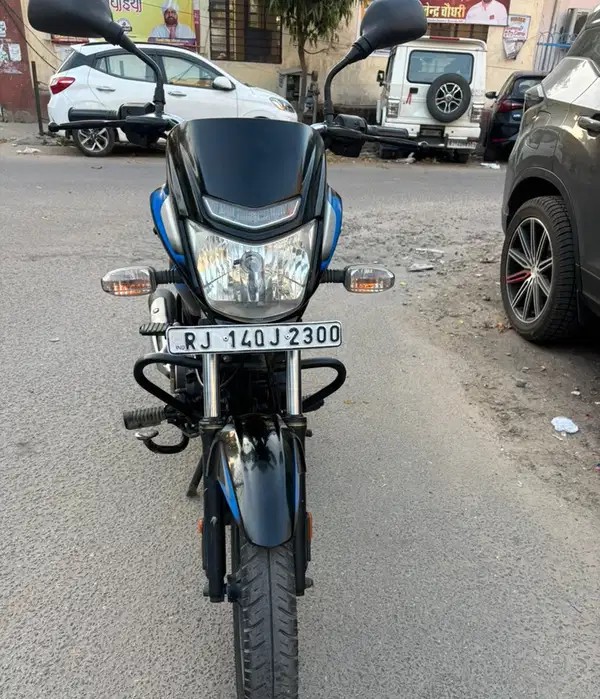 bajaj platina 
