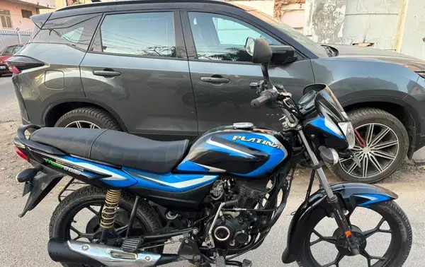 bajaj platina 