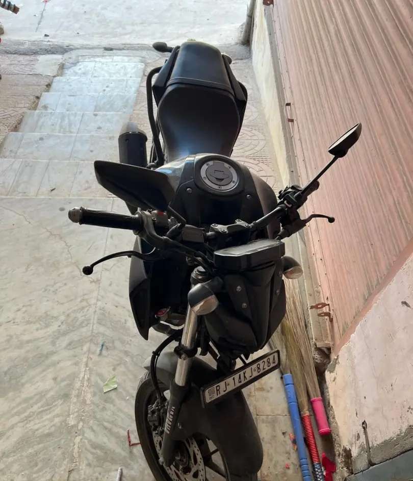 yamaha mt 15
