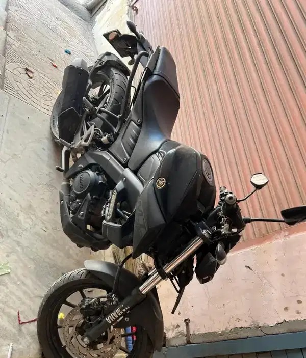 yamaha mt 15