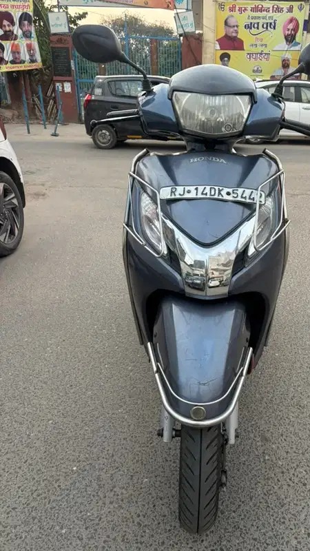 honda activa 125 (2014)