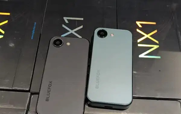 Bluefox NX1 (Mini Smartphone