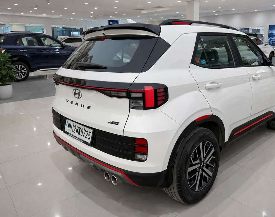 hyundai venue n line (2024)