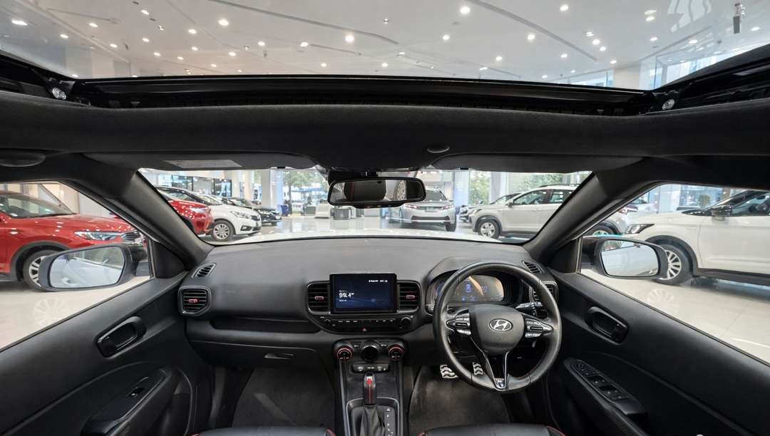 hyundai venue n line (2024)