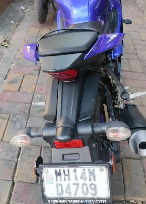 yamaha r15 v4 (2025)