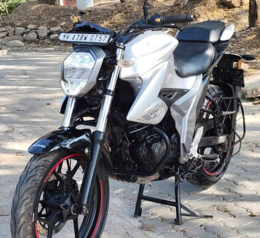  suzuki gixxer (2020)