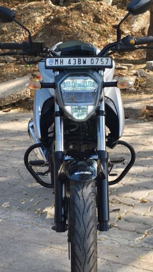  suzuki gixxer (2020)