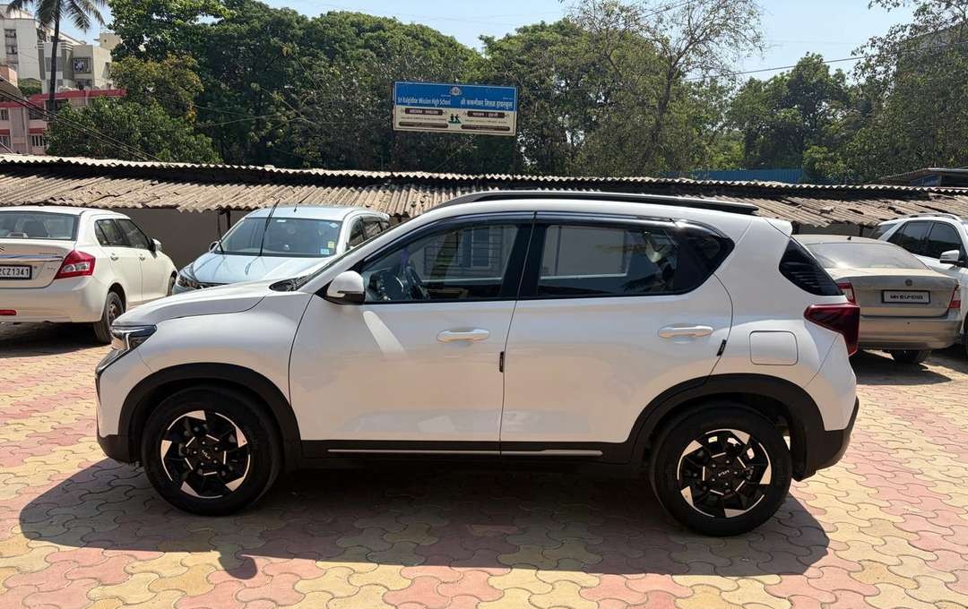 kia sonet (2024)