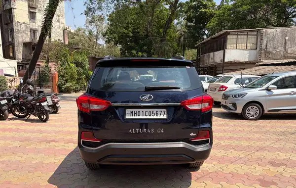 mahindra alturas g4 (2019)