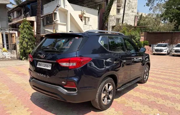mahindra alturas g4 (2019)