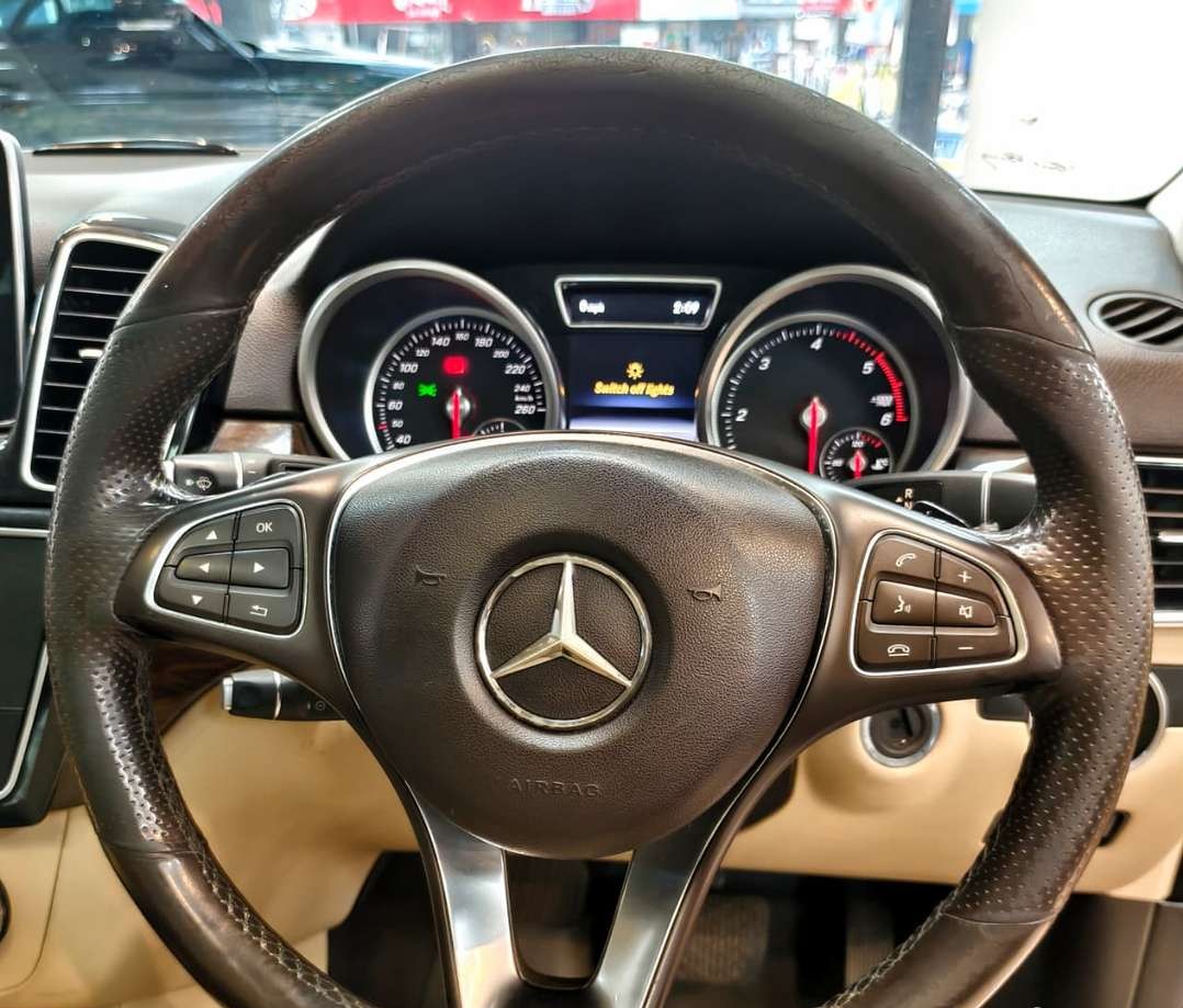 mercedes-benz gle class (2017)