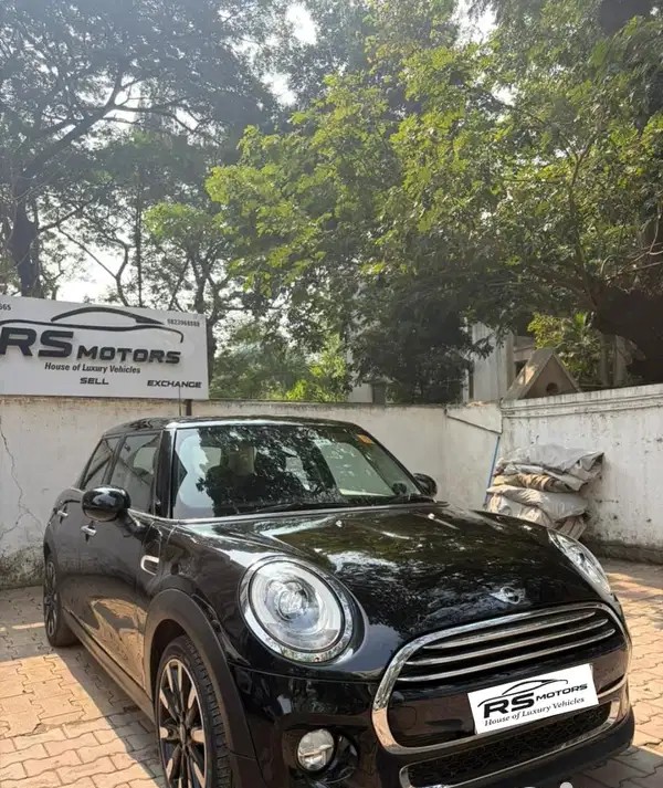 mini 5 door (2017)