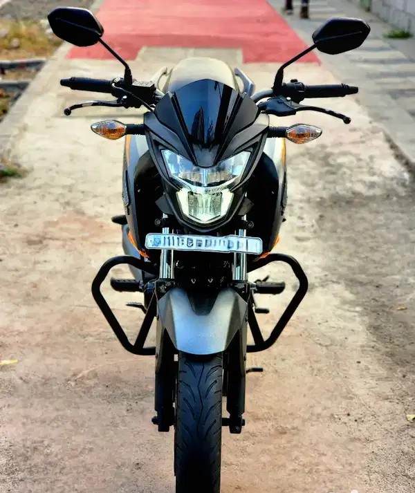 honda cb hornet 160r (2019)
