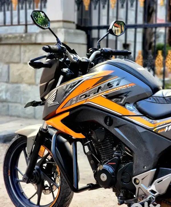 honda cb hornet 160r (2019)