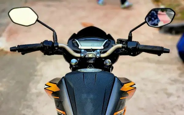 honda cb hornet 160r (2019)