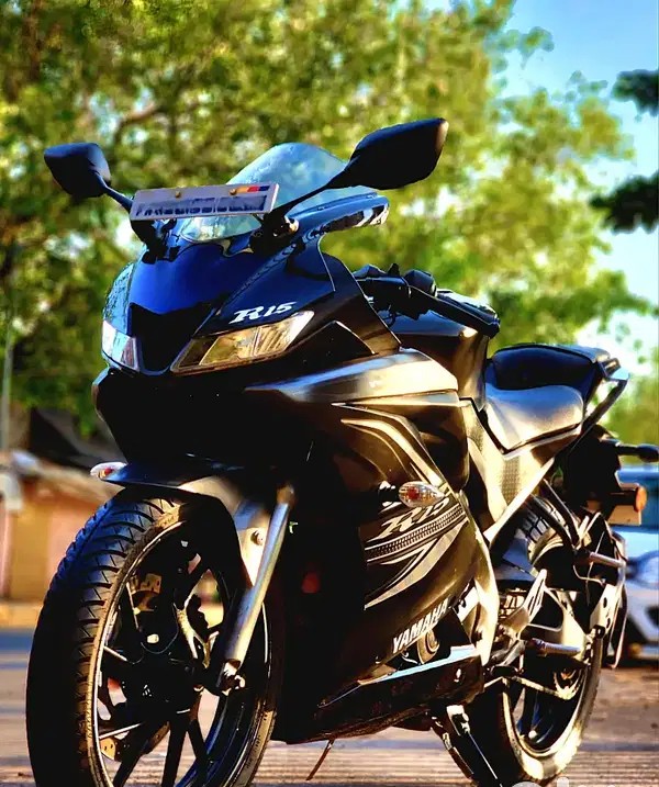 yamaha r15 (2019)