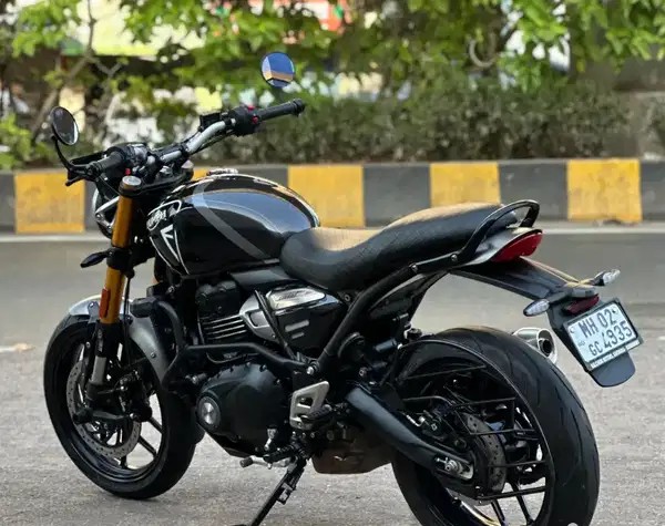 triumph speed 400 