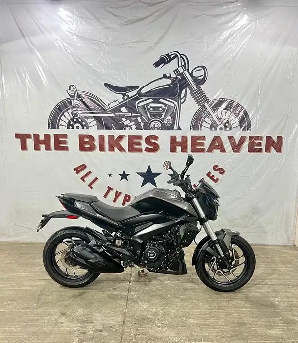 bajaj dominar 400 (2020)