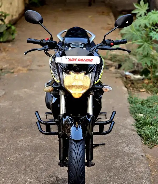 yamaha fzs (2016)