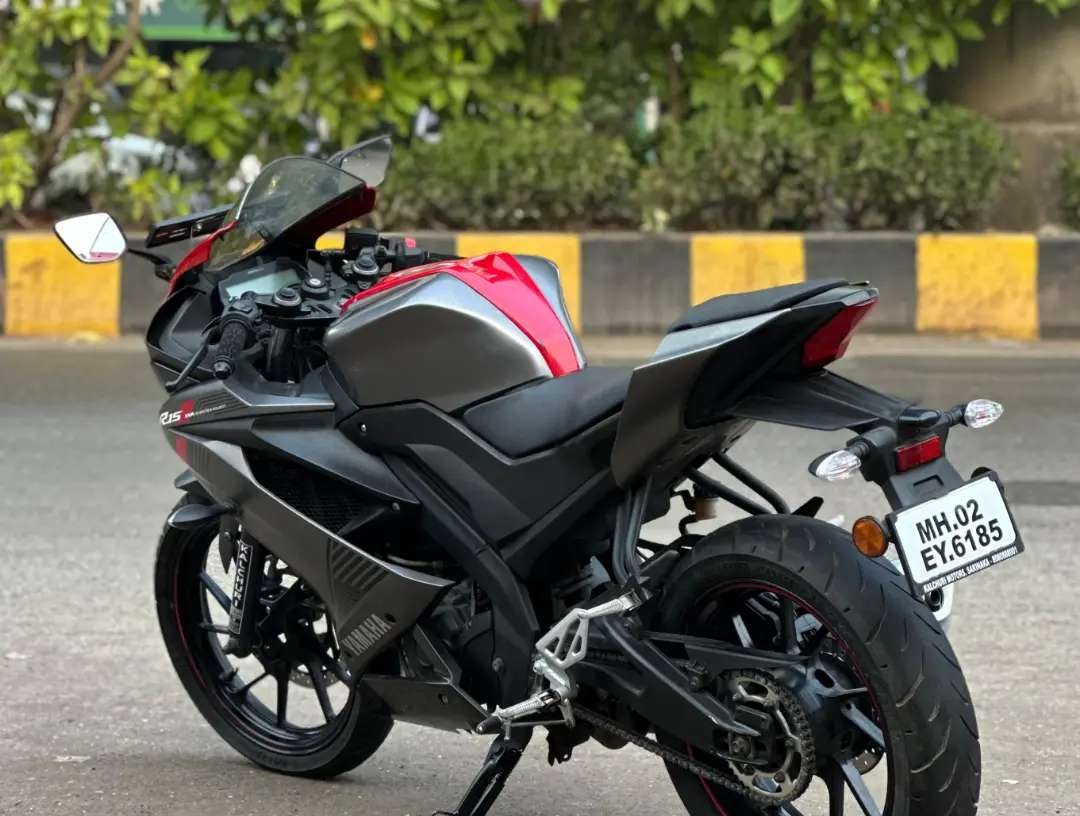  yamaha yzf r15 v3 (2018)