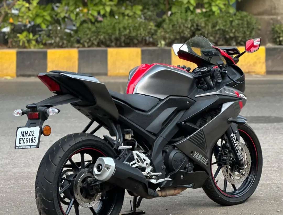  yamaha yzf r15 v3 (2018)