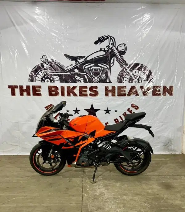 ktm rc (2022)