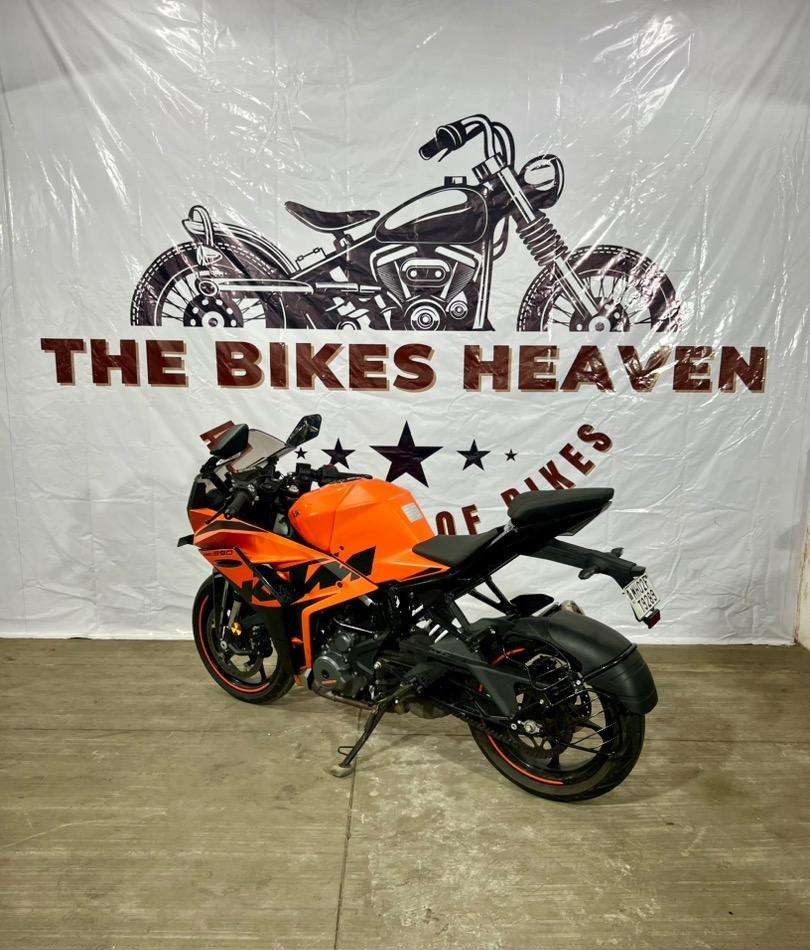 ktm rc (2022)