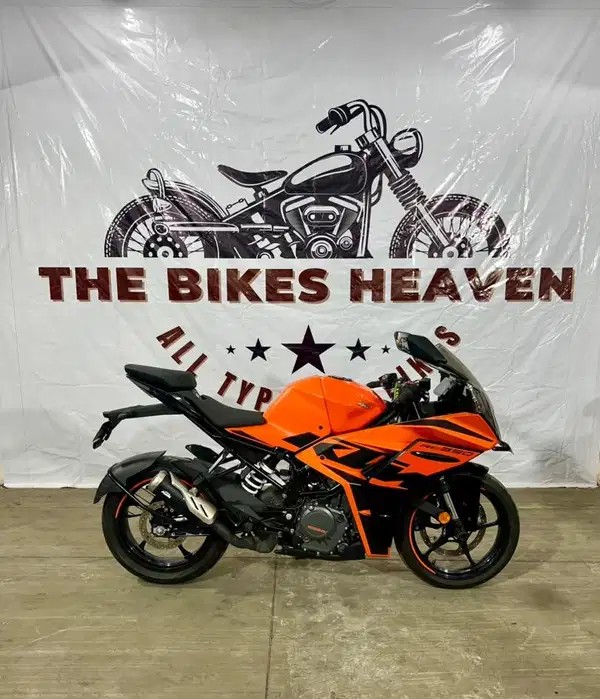 ktm rc (2022)