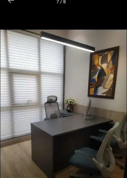 Office space in glass facade 500sft carpet 75000 rent