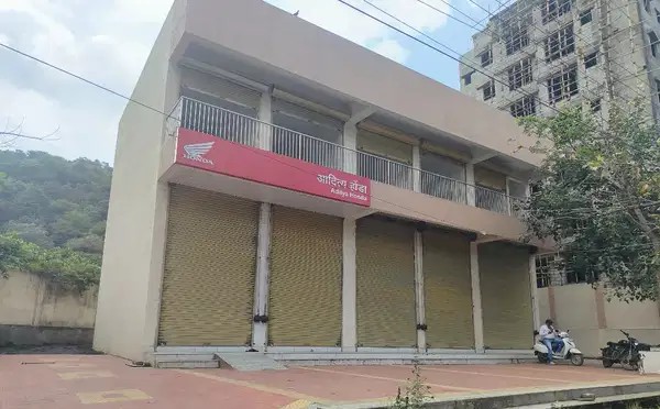 Shop for Rent at. Main road, virar (E).