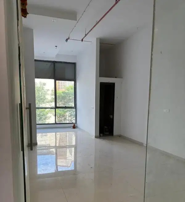 Commercial Space for Rent in Nalasopara Suitable for Big Brands