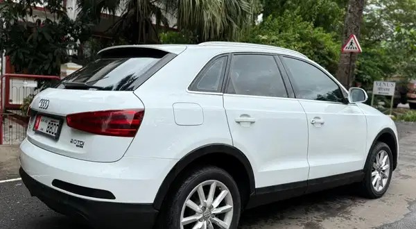 audi q3 (2014)
