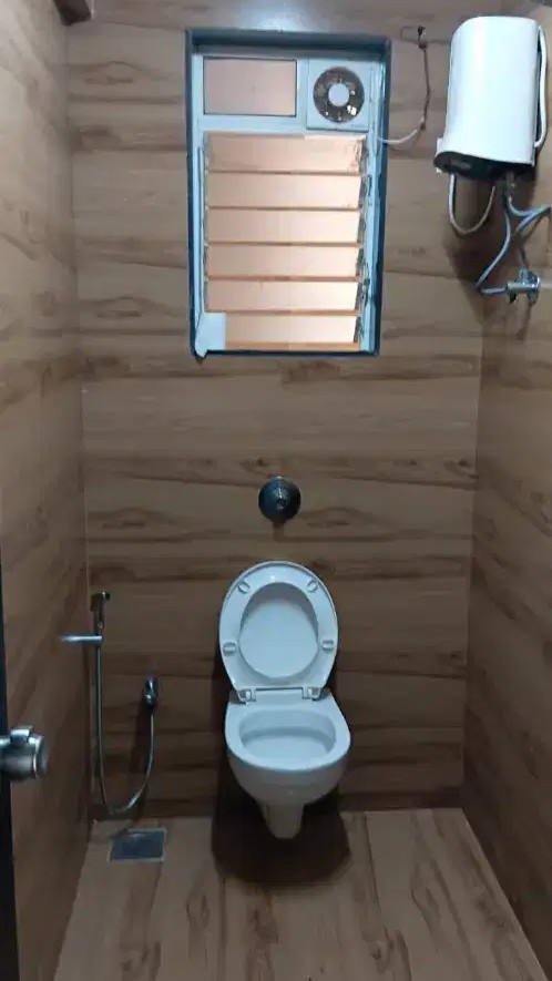 Fully furnished precious 2 bhk flat with all required things