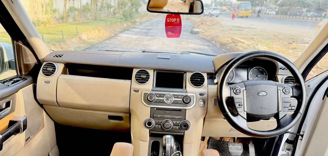 land rover discovery 4 (2012)