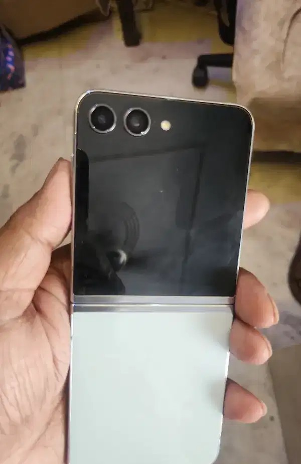 Samsung filp 5 256gb