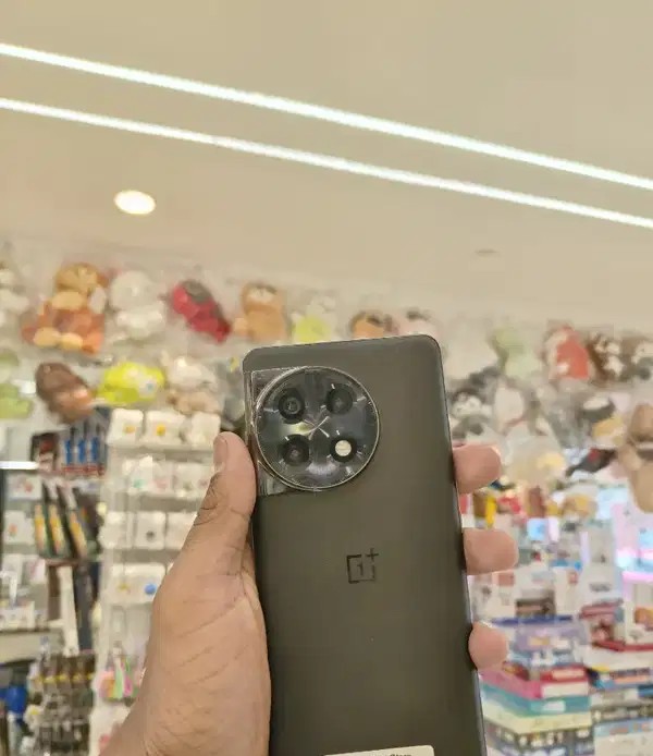 ONEPLUS 11R 5G 8/128GB STORAGE - PRISTINE CONDITION DEVICE
