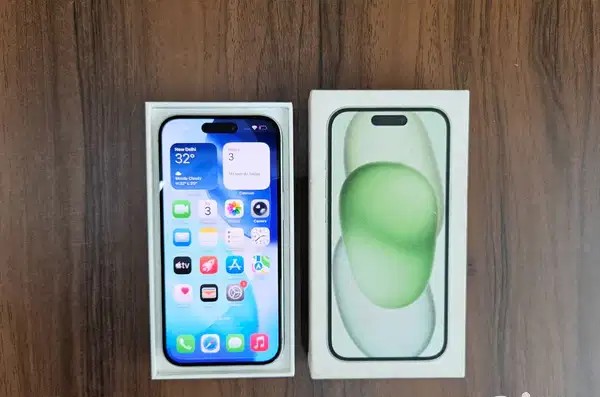 iPhone 15 128GB Storage, Green Color Excellent Condition With Box Kit